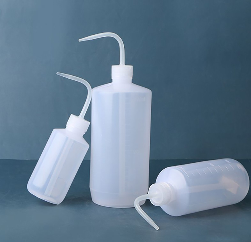 150/250/500/1000ml Squeeze Bot - Watering Can Long Spout 评论和价格